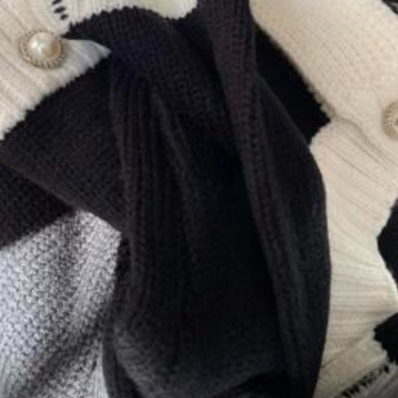 Classic Black Button Detailed Cardigan - Picture 8 of 9